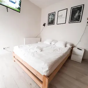 Проживание в семье Apartament Arena No. 91, Краков